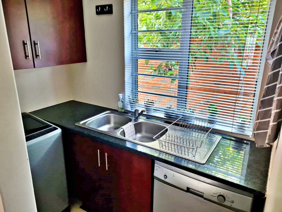 To Let 2 Bedroom Property for Rent in Pentagon Park Free State